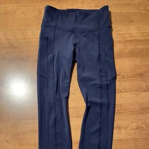 Athleta Navy Women’s  Ultimate Stash Pocket 7/8 XS Tight Legging Athleisure